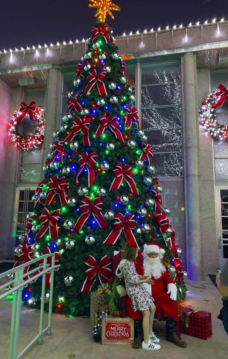 Read more about the article Christmas on the Square